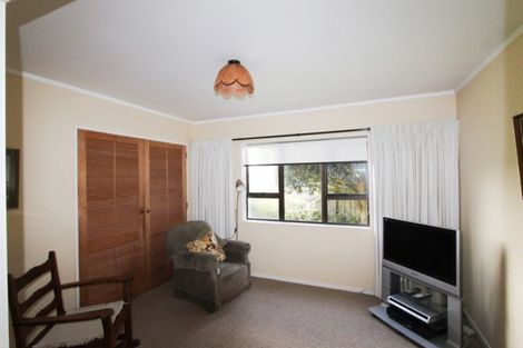 Photo of property in 6 Maire Street, Pahiatua, 4910