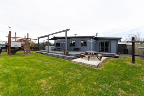 Photo of property in 12 Domain Road, Haumoana, 4102