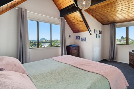 Photo of property in 247 Bellevue Road, Bellevue, Tauranga, 3110