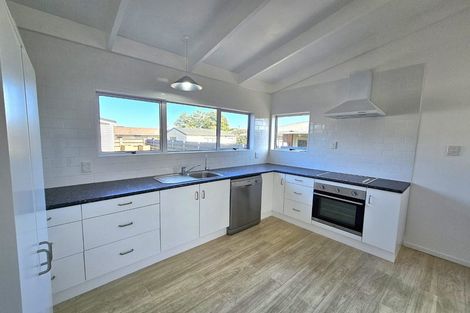 Photo of property in 18a Trimble Place, Bell Block, New Plymouth, 4312