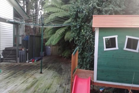 Photo of property in 223 Woodlands Park Road, Titirangi, Auckland, 0604