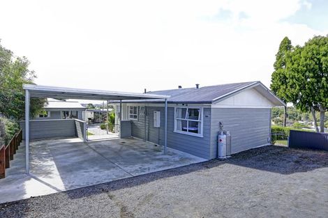 Photo of property in 124 Tuhikaramea Road, Dinsdale, Hamilton, 3204