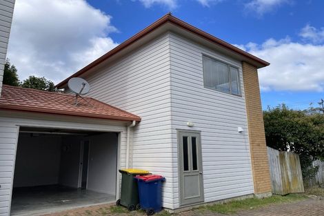 Photo of property in 41 Tiri Tiri Road, Birkdale, Auckland, 0626