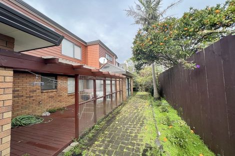 Photo of property in 2/53 The Drive, Epsom, Auckland, 1023