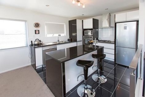 Photo of property in 1187 Whangaparaoa Road, Gulf Harbour, Whangaparaoa, 0930