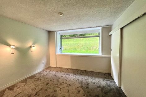 Photo of property in Jerningham Apartments, 20 Oriental Terrace, Oriental Bay, Wellington, 6011