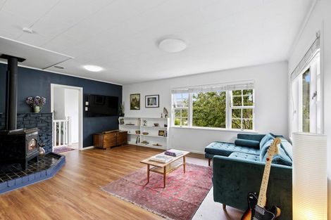 Photo of property in 53 Lowry Crescent, Stokes Valley, Lower Hutt, 5019