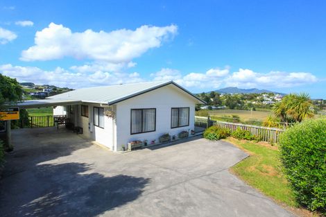 Photo of property in 3b Lily Street, Raglan, 3225