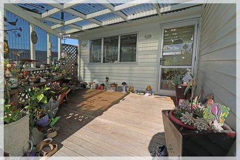 Photo of property in 23 Cook Street, Foxton, 4814