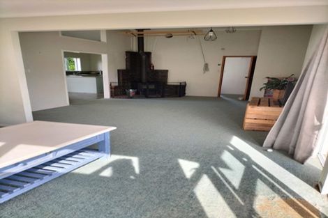 Photo of property in 2 Edge Street, Onerahi, Whangarei, 0110