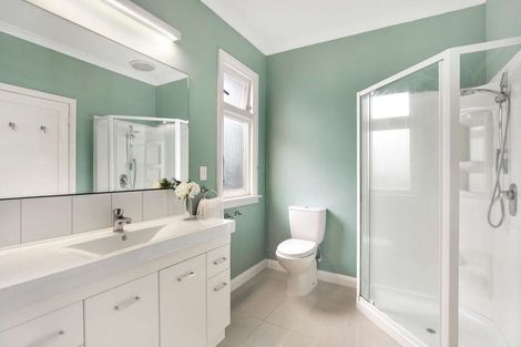 Photo of property in 266 Park Road, Hokowhitu, Palmerston North, 4410