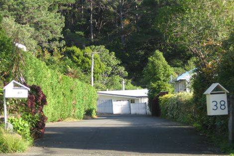 Photo of property in 40 Kamahi Street, Stokes Valley, Lower Hutt, 5019