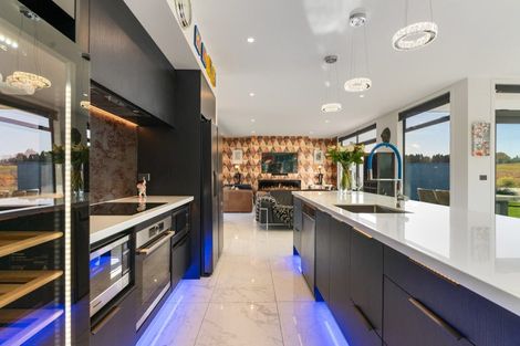 Photo of property in 16 The Fairways, Kinloch, Taupo, 3377