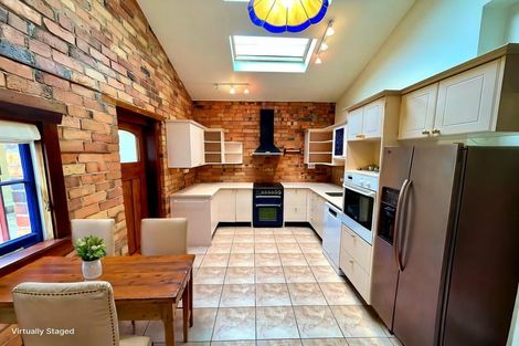 Photo of property in 14 Wynyard Street, Devonport, Auckland, 0624