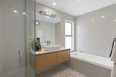 Photo of property in 35 Waiwetu Street, Fendalton, Christchurch, 8052