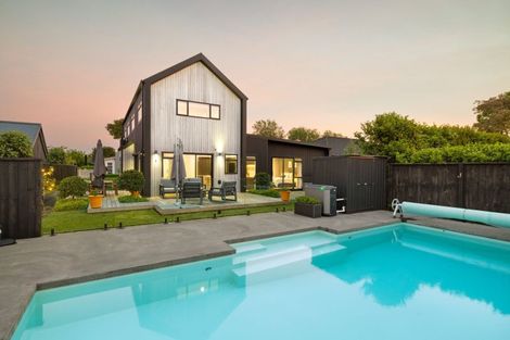 Photo of property in 14 Bree Place, Flagstaff, Hamilton, 3210