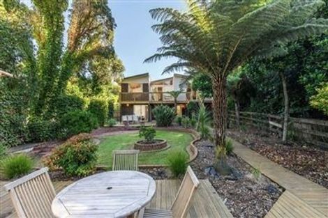 Photo of property in 22 Korotaha Terrace, Rothesay Bay, Auckland, 0630