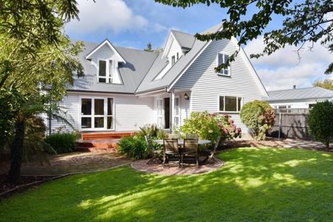 Photo of property in 21 Condell Avenue, Papanui, Christchurch, 8053