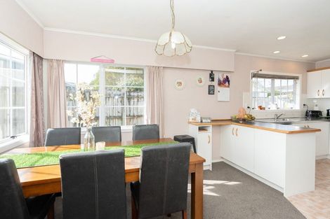 Photo of property in 14 Thode Place, Nawton, Hamilton, 3200