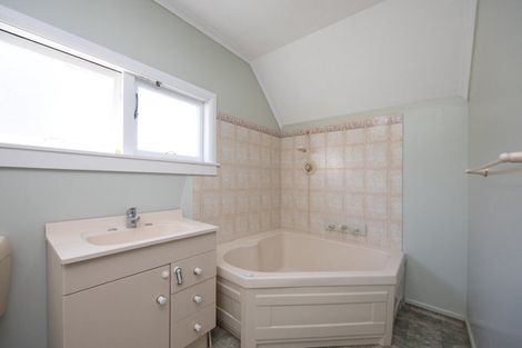 Photo of property in 71 Te Awe Awe Street, Hokowhitu, Palmerston North, 4410