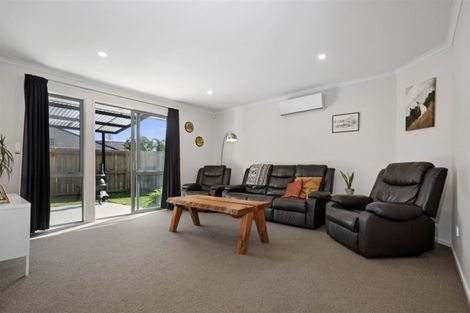 Photo of property in 133 Doncaster Drive, Papamoa Beach, Papamoa, 3118