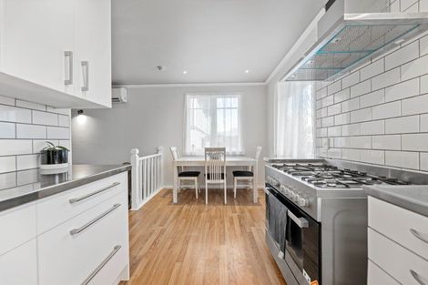 Photo of property in 36 Pohutukawa Drive, Tokoroa, 3420