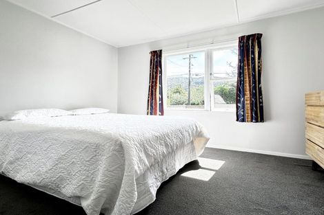Photo of property in 63 Wood Street, Wainuiomata, Lower Hutt, 5014