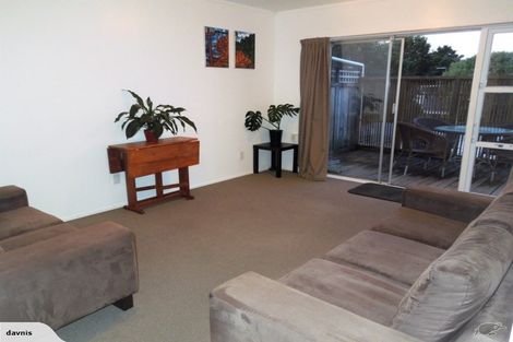 Photo of property in 1/60 Gowing Drive, Meadowbank, Auckland, 1072