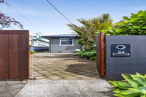 Photo of property in 24 Sanders Avenue, Westown, New Plymouth, 4310