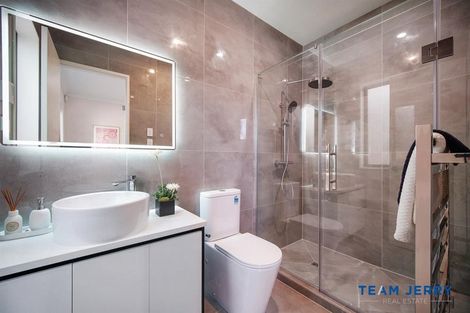 Photo of property in 21 Knockanara Drive, Flat Bush, Auckland, 2019