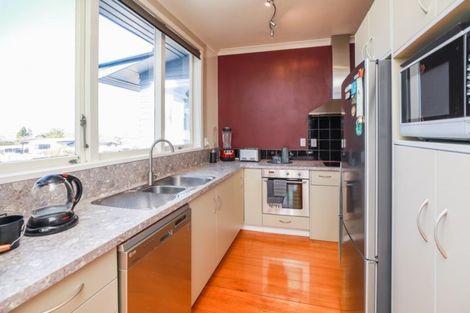 Photo of property in 67 Newcastle Road, Dinsdale, Hamilton, 3204