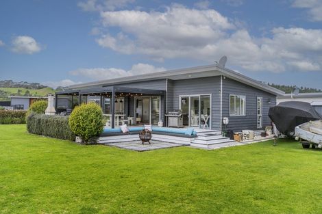 Photo of property in 3 Voyager Place, Cooks Beach, Whitianga, 3591