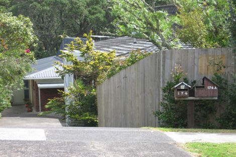 Photo of property in 2/174 Beach Road, Campbells Bay, Auckland, 0630