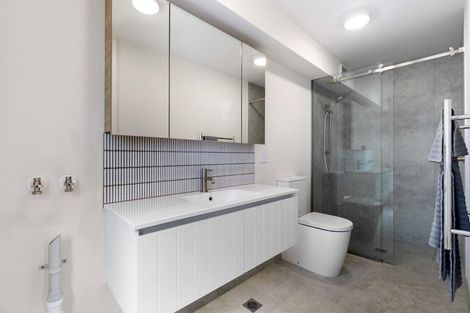 Photo of property in 35 Jack Hanley Drive, Jacks Point, Queenstown, 9371