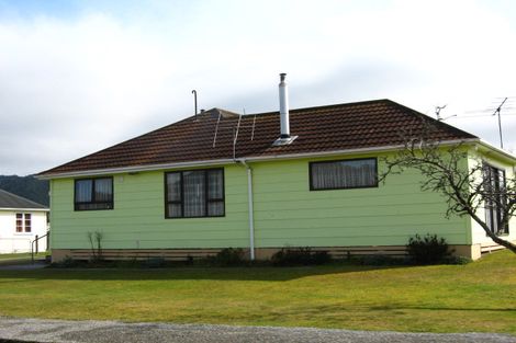 Photo of property in 6 Plaskett Street, Reefton, 7830