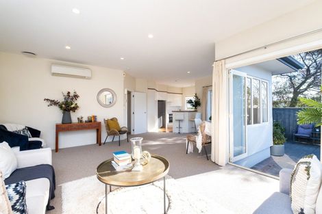 Photo of property in 19a Guthrie Road, Havelock North, 4130