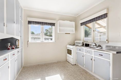 Photo of property in 17a Kereru Street, Henderson, Auckland, 0612