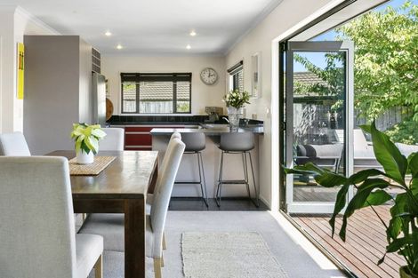 Photo of property in 19 Brompton Close, Richmond Heights, Taupo, 3330