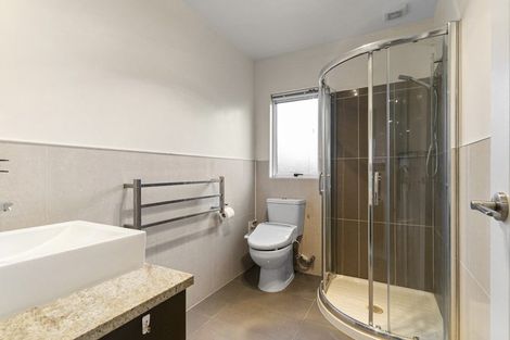 Photo of property in 3 Stamford Crescent, Flat Bush, Auckland, 2019