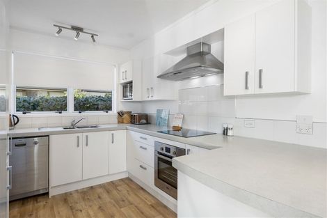 Photo of property in 31b Percy Road, Papamoa Beach, Papamoa, 3118