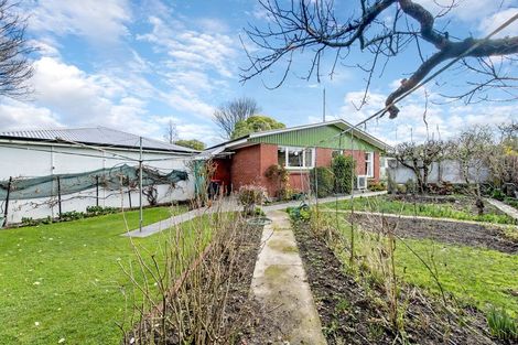 Photo of property in 10 Burrows Place, Ilam, Christchurch, 8041