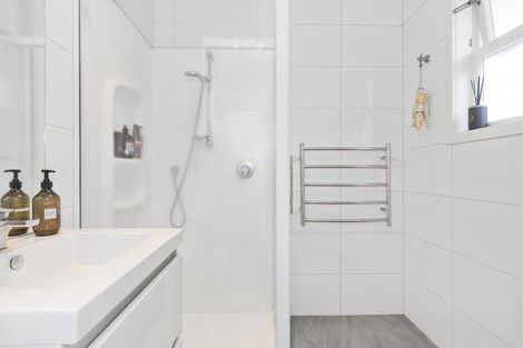 Photo of property in 15 Sutherland Avenue, Mount Maunganui, 3116