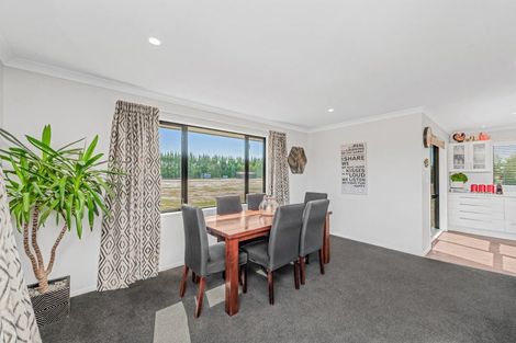Photo of property in 35 Crozier Drive, Kirwee, Darfield, 7571