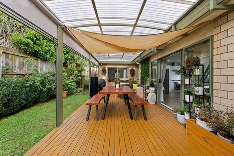 Photo of property in 4 Kumar Place, The Gardens, Auckland, 2105