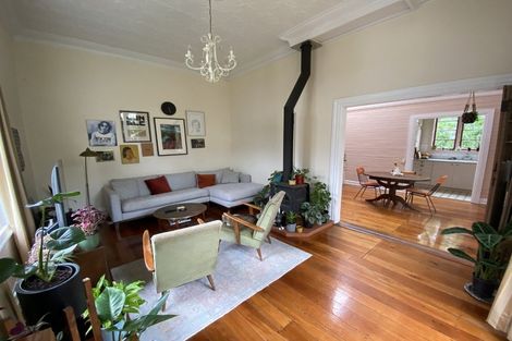 Photo of property in 16 Malvern Road, Morningside, Auckland, 1022