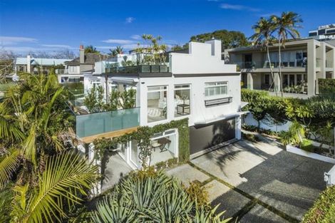 Photo of property in 15 The Strand, Takapuna, Auckland, 0622