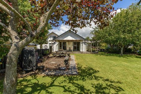 Photo of property in 13 Gray Street, Katikati, 3129