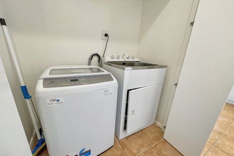 Photo of property in 76 Wallace Street, Mount Cook, Wellington, 6021