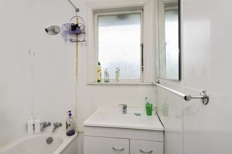 Photo of property in 8 Purbeck Place, Aranui, Christchurch, 8061