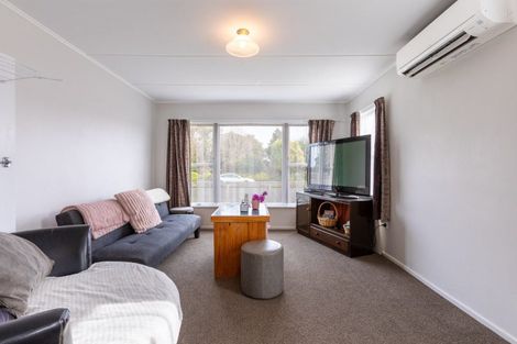 Photo of property in 34 James Street, Dannevirke, 4930